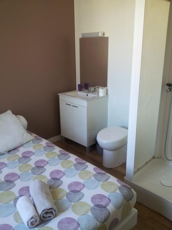 Auberge Bella Riva Creysse  Oda fotoğraf